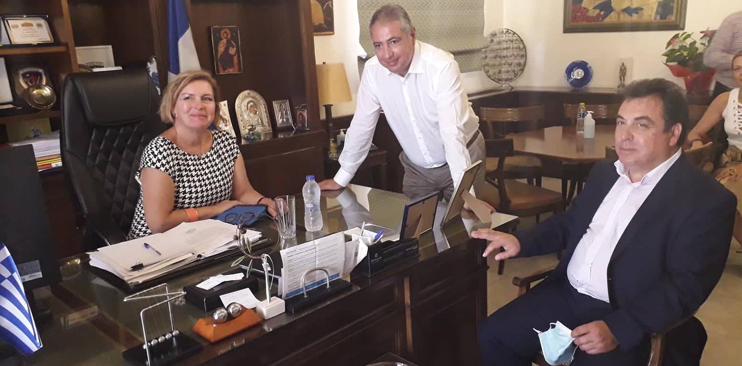 Δήμος Πύργου: Επίσκεψη της αναπλ. Υπουργού Υγείας Ασημίνας Γκάγκα στο Λάτσειο και συνάντηση με τον Δήμαρχο Πύργου