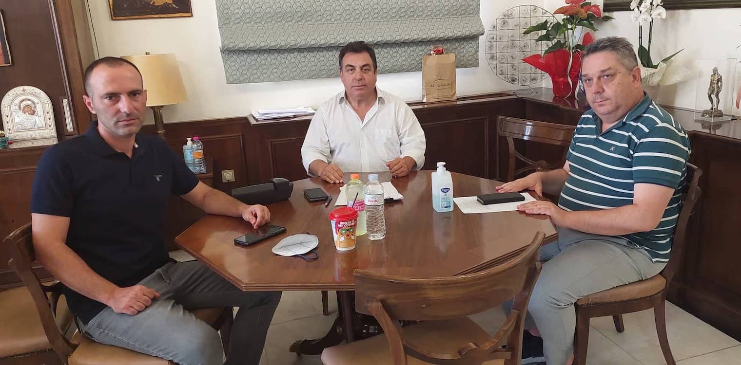 Δήμος Πύργου: Τα έργα συνεχίζονται - Υπεγράφη η σύμβαση έργου οδοποιίας στη Μυρτιά