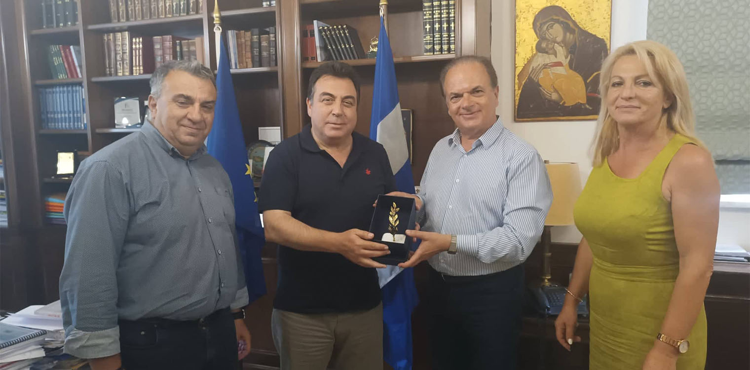 Συνάντηση δημάρχου Πύργου με τον πρόεδρο της Ε.Δ.Ε.Υ.Α. Γιώργο Μαρινάκη