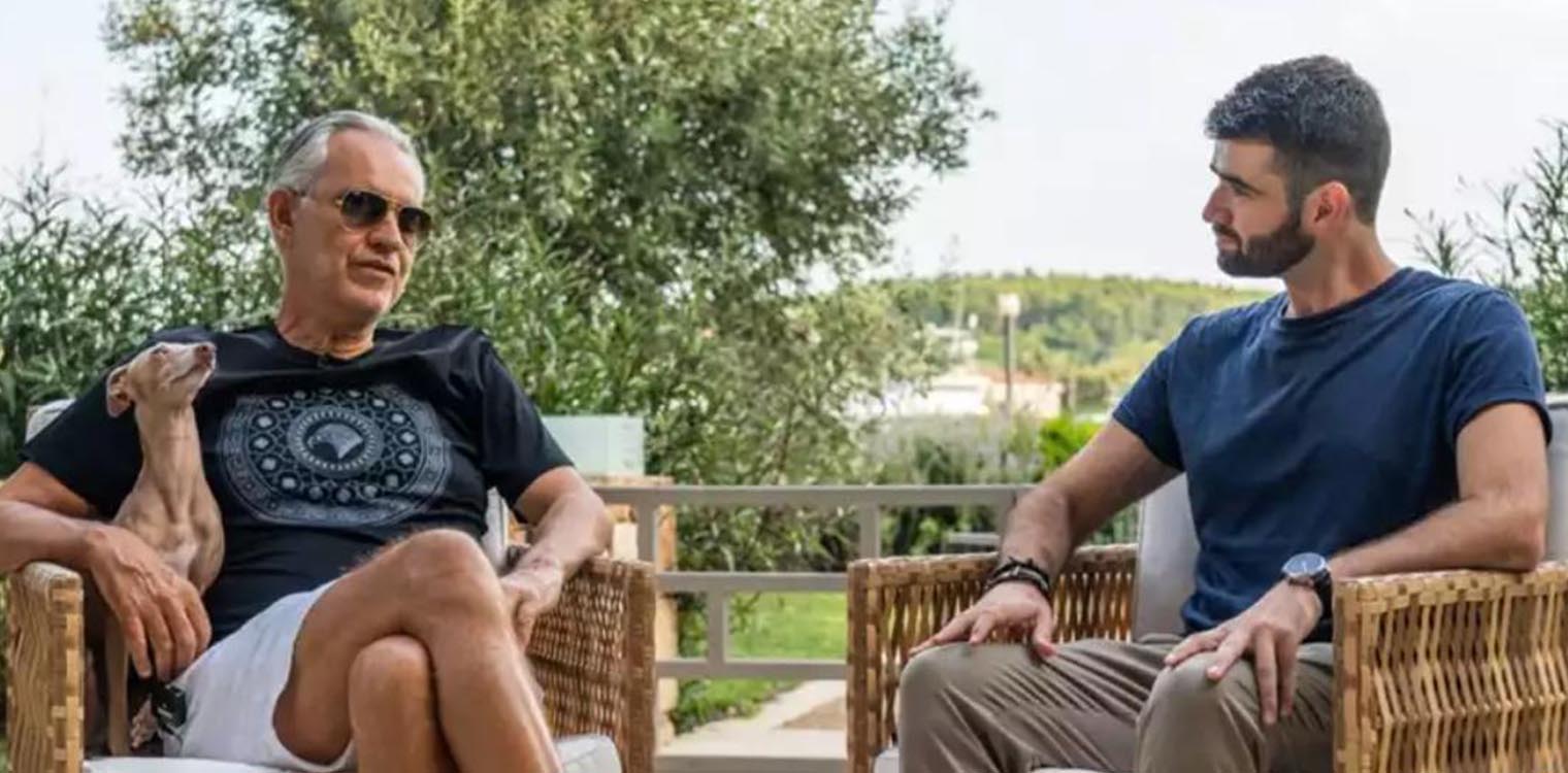 Andrea Bocelli: «Για να μπορέσω να ερμηνεύσω μια σελίδα μουσικής, πρέπει πρώτα να την ερωτευτώ»