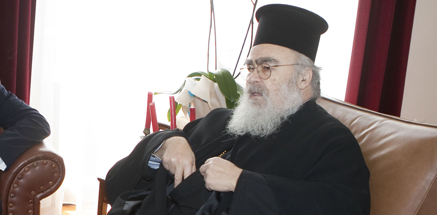 Σοκαριστική δήλωση Μητροπολίτη Χρυσόστομου: «Δεν κάθεται μία γυναίκα να βιαστεί χωρίς να θέλει, δεν μένει έγκυος από βιασμό»