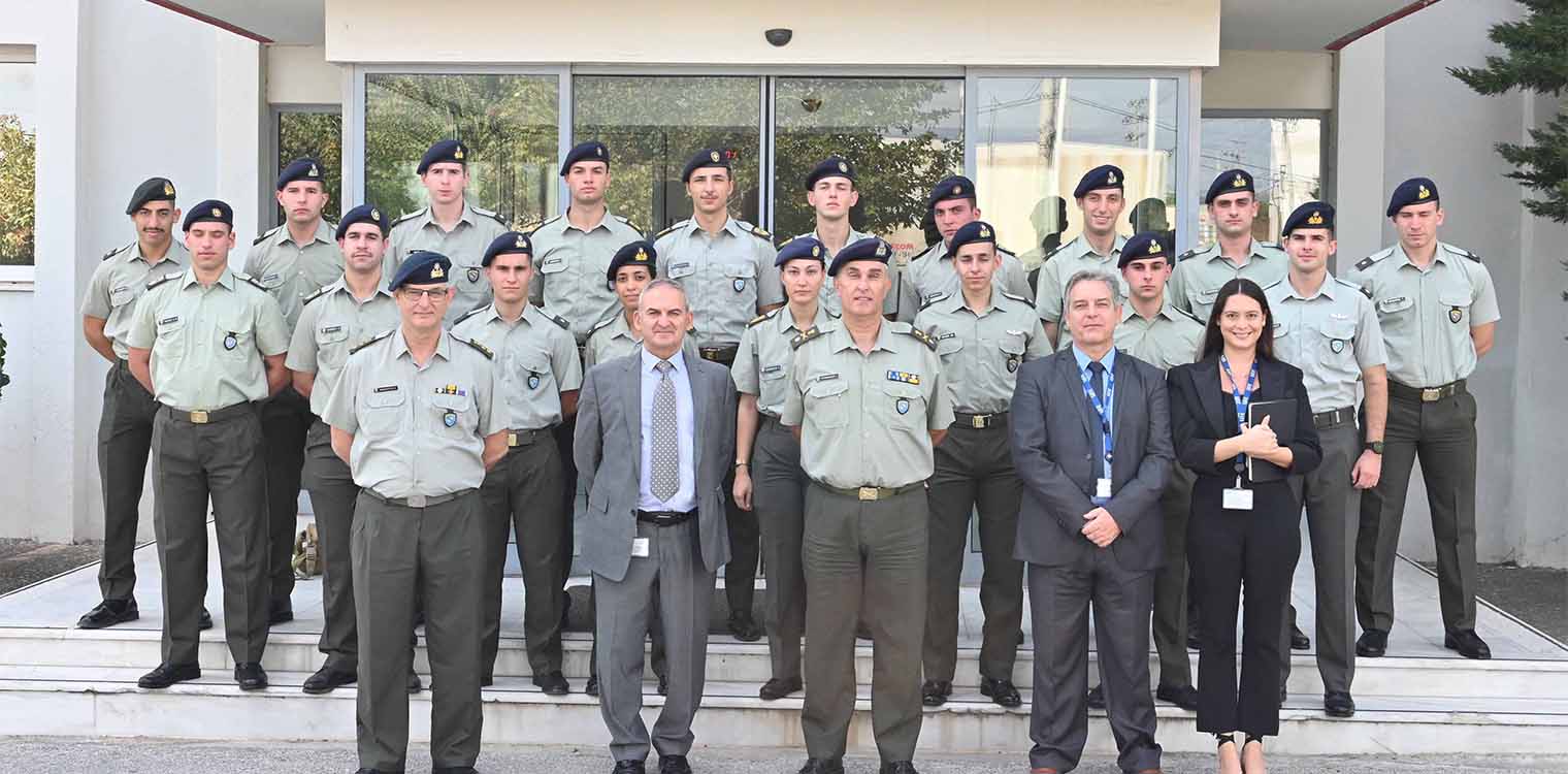 Η Σχολή Διαβιβάσεων του ΓΕΣ στην IDE