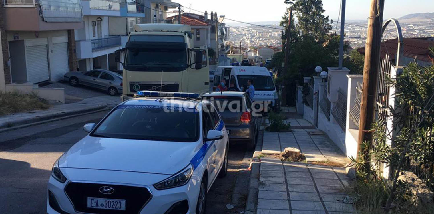 Θεσσαλονίκη: Ξέφρενη πορεία φορτηγού – Πολίτες «όρμησαν» στον μεθυσμένο οδηγό του