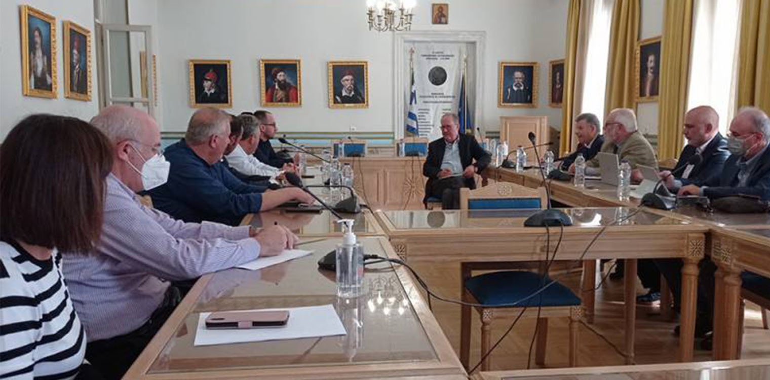 Σχέδιο επιστροφής του μεταξιού στη Μεσσηνία - 100 ευρώ το κιλό και επιδότηση μουριών 1000 ευρώ το στρέμμα