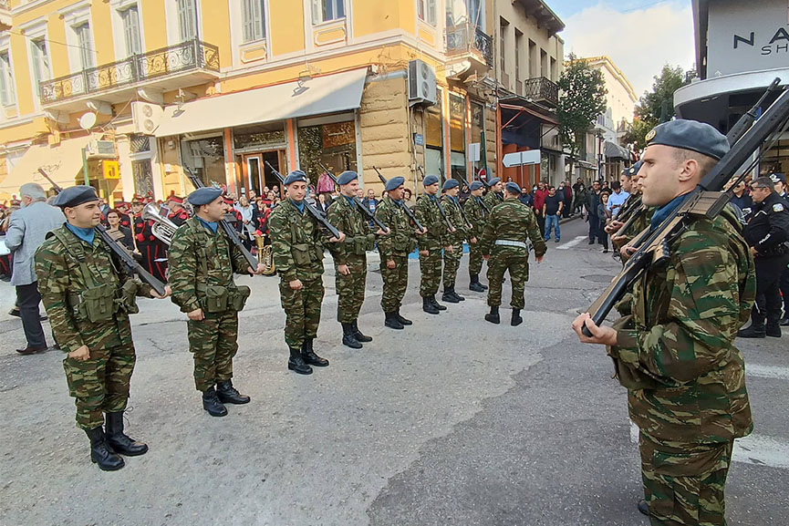 Mpaxos antonak enthron 13