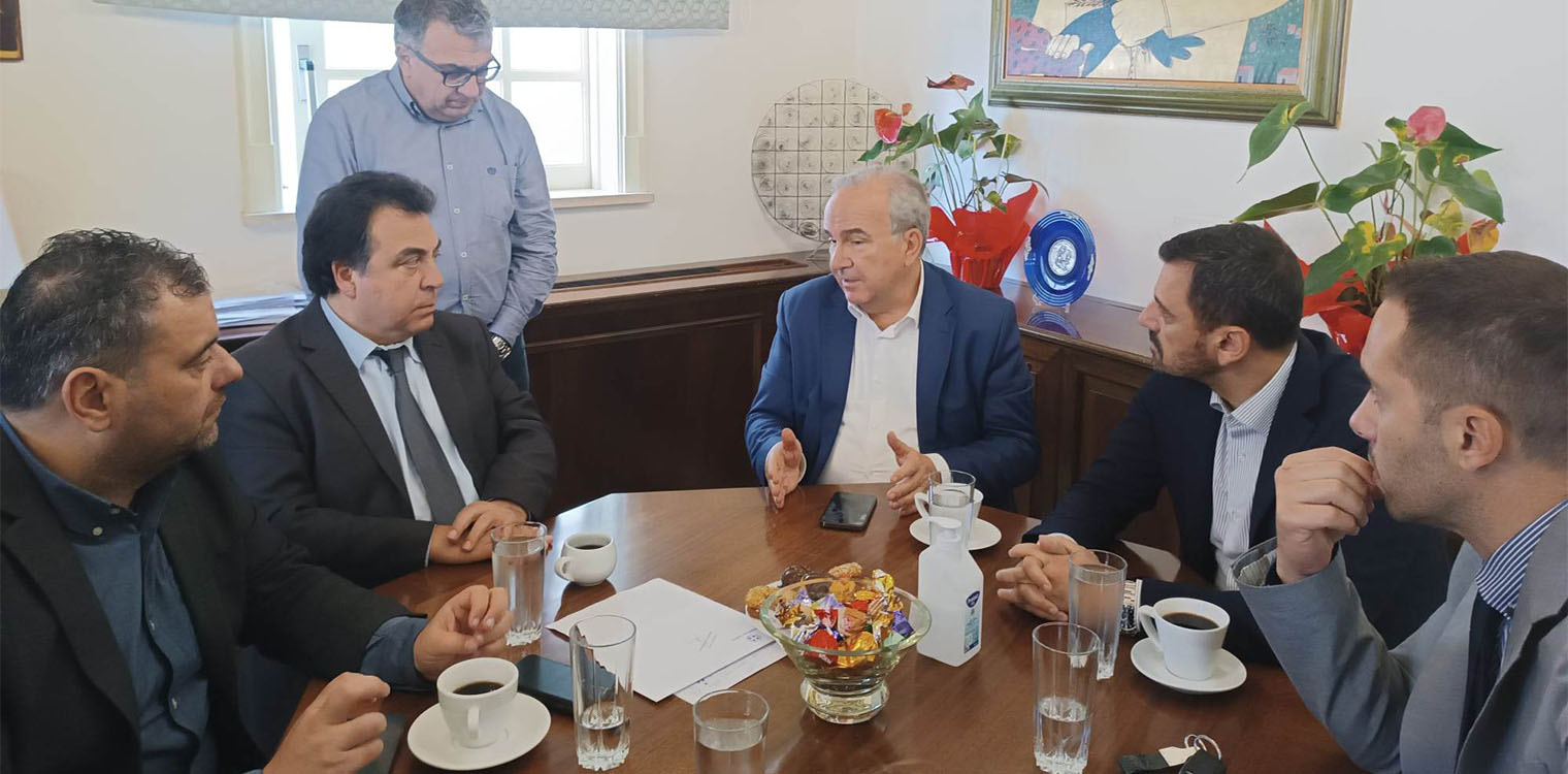 Στο Λάτσειο Δημοτικό Μέγαρο ο αναπληρωτής Υπουργός Ανάπτυξης και Επενδύσεων Νίκος Παπαθανάσης