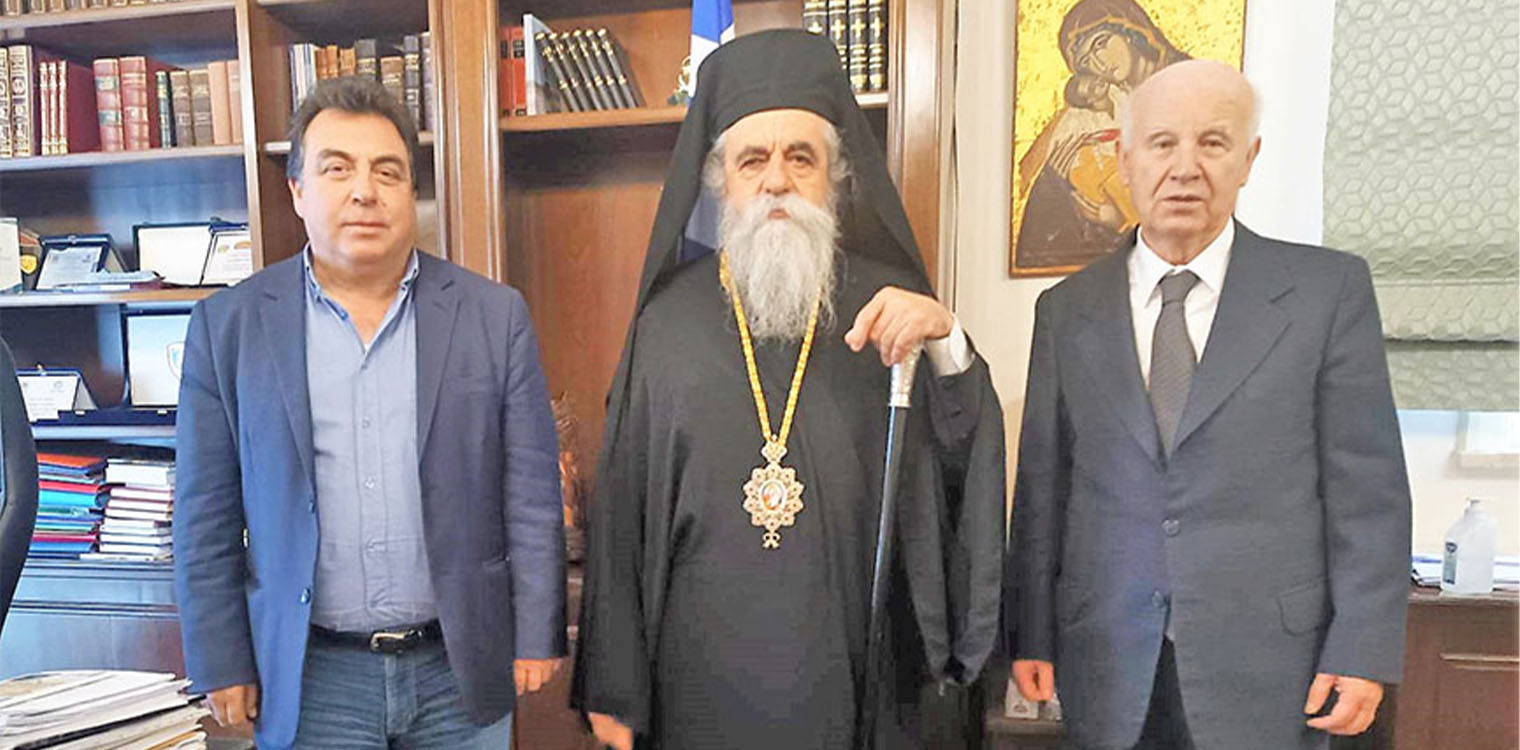 Επίσκεψη του Μητροπολίτη Ηλείας κ.κ. Αθανάσιου στον Δήμαρχο Πύργου Π. Αντωνακόπουλο