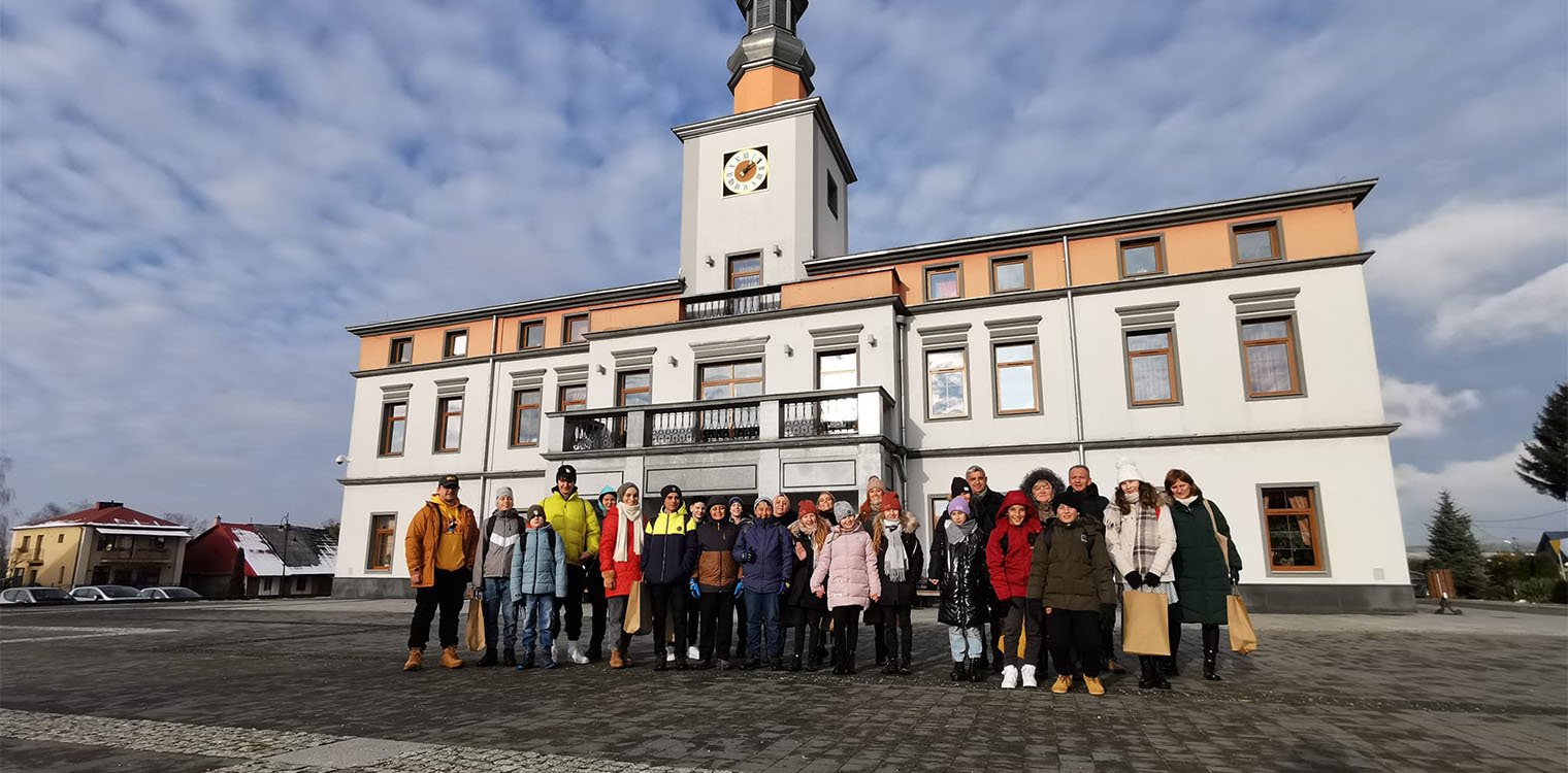 Μαθητές και δάσκαλοι του 2ου Δημοτικού σχολείου Πύργου στην Πολωνία