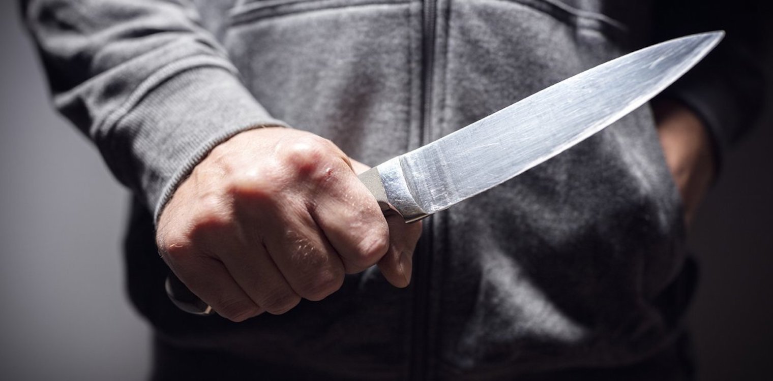 Κρήτη: Τρία αδέρφια έβγαλαν τα μαχαίρια και απείλησαν ο ένας τον άλλο
