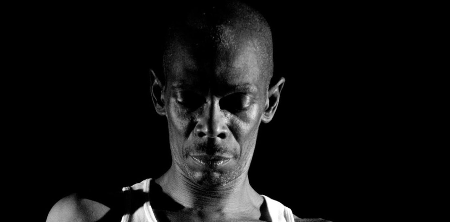 Maxi Jazz: Πέθανε ο τραγουδιστής του συγκροτήματος Faithless