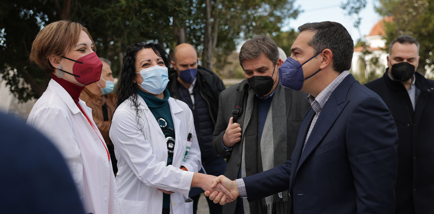 Στο Παίδων Πεντέλης ο Τσίπρας: Χειρουργεία αναβάλλονται, τεράστιες οι λίστες αναμονής