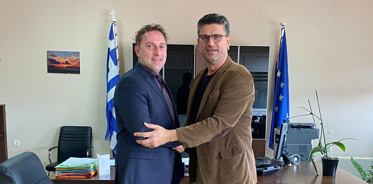 Ο Πρόεδρος του Εμπορικού Συλλόγου Ανδραβίδας στη «Νέα Πορεία»! - Στο πλευρό του Δημάρχου Ανδραβίδας-Κυλλήνης ο Γ. Γυφτοχρήστος