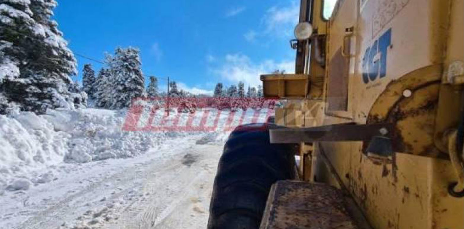 Έκλεισαν δρόμοι στα ορεινά της Αχαΐας - Πυκνή χιονόπτωση και κατολισθήσεις (photos)