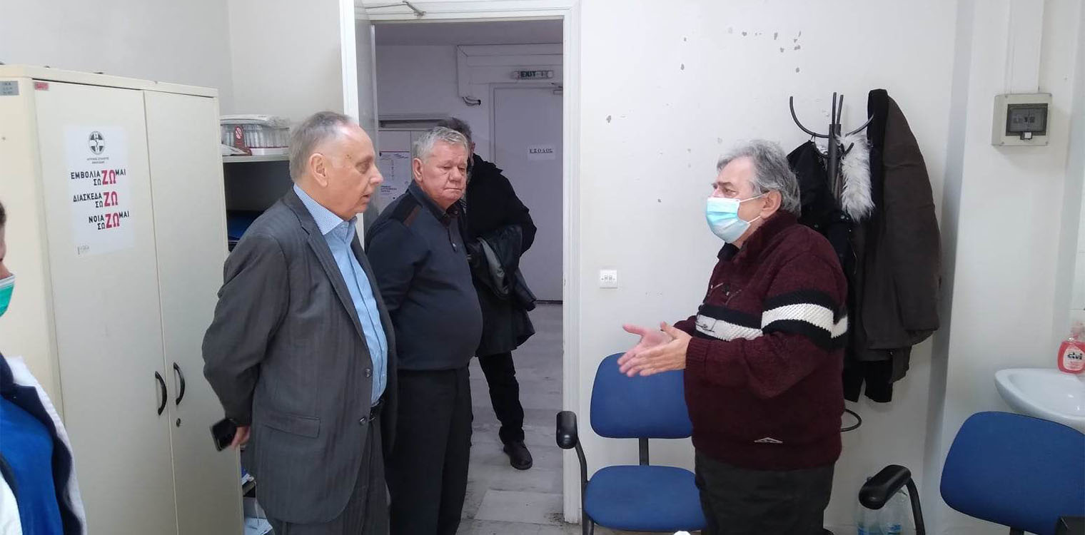 Το Κέντρο Υγείας Πύργου επισκέφθηκε ο Νίκος Καλάκος - Συζήτησε τα προβλήματα με τον δ/ντή και το προσωπικό της Υπηρεσίας