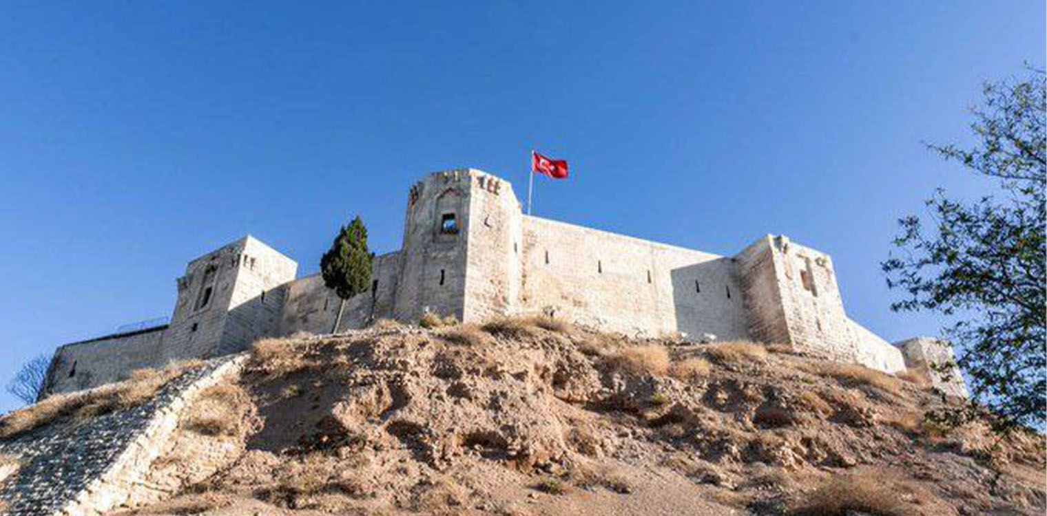 Σεισμός στην Τουρκία: Κατέρρευσε κάστρο 2.200 ετών - Δείτε βίντεο από τα συντρίμμια