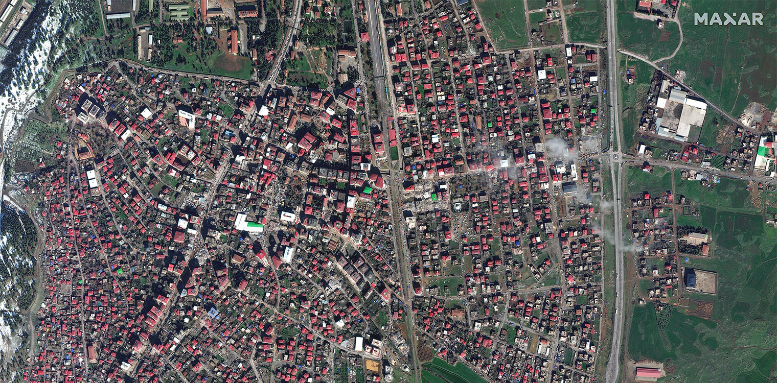 Δορυφορικές εικόνες καταστροφής από τον σεισμό στην Τουρκία - Πριν και μετά το χτύπημα του εγκέλαδου