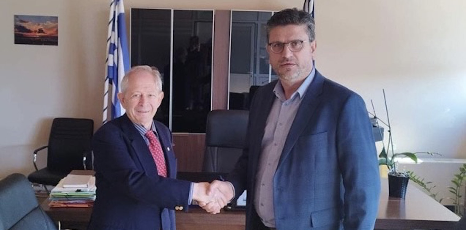 Ο Γεώργιος Γαλάτης στο πλευρό του Γιάννη Λέντζα