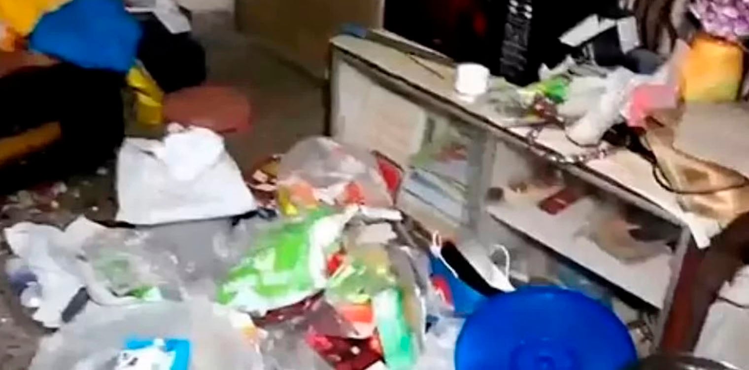 Ινδία: Μητέρα μαζί με τον 10χρονο γιο της κλειδώθηκαν 3 χρόνια στο σπίτι για να μην κολλήσουν κοροναϊό