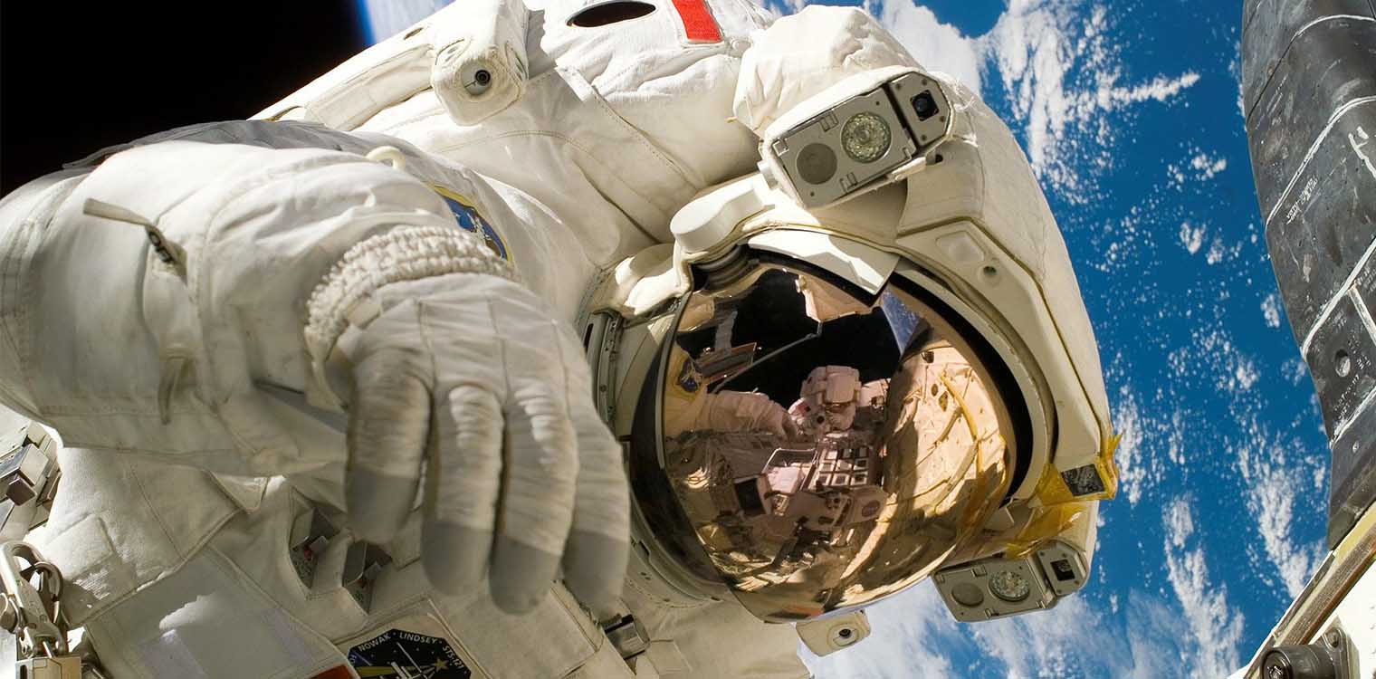 NASA: Στέλνει αστροναύτες στη σελήνη μετά από 50 χρόνια - Πότε ανακοινώνονται τα ονόματα