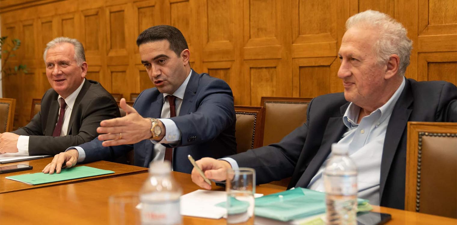 Κατρίνης: Υπάρχει μία μόνο επιλογή - Γενναία αύξηση του κατώτατου μισθού