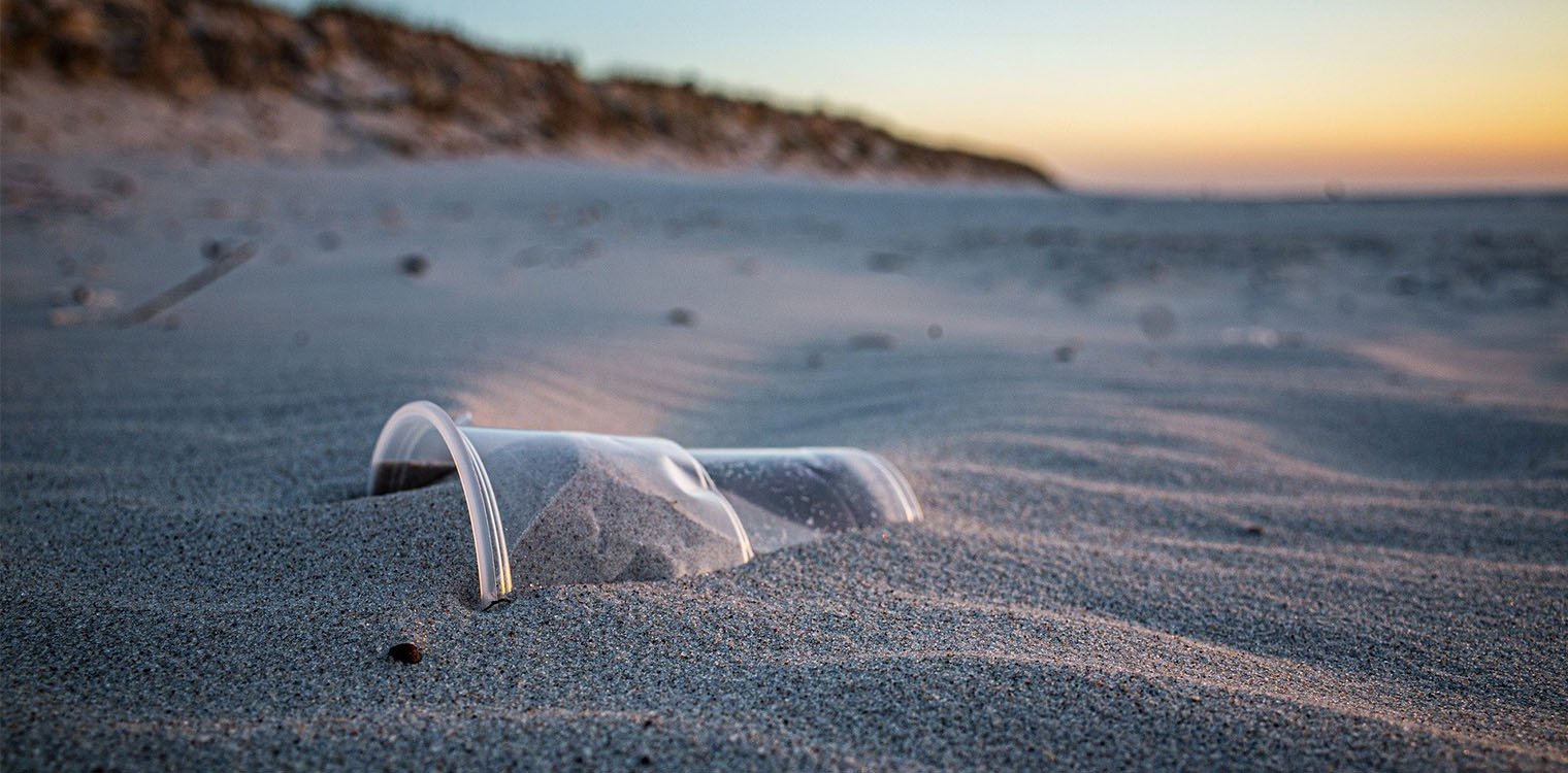 Τα πλαστικά που ρυπαίνουν τους ωκεανούς μπορεί σχεδόν να τριπλασιαστούν ως το 2040, αν δεν αναληφθεί περαιτέρω δράση για τον έλεγχό τους