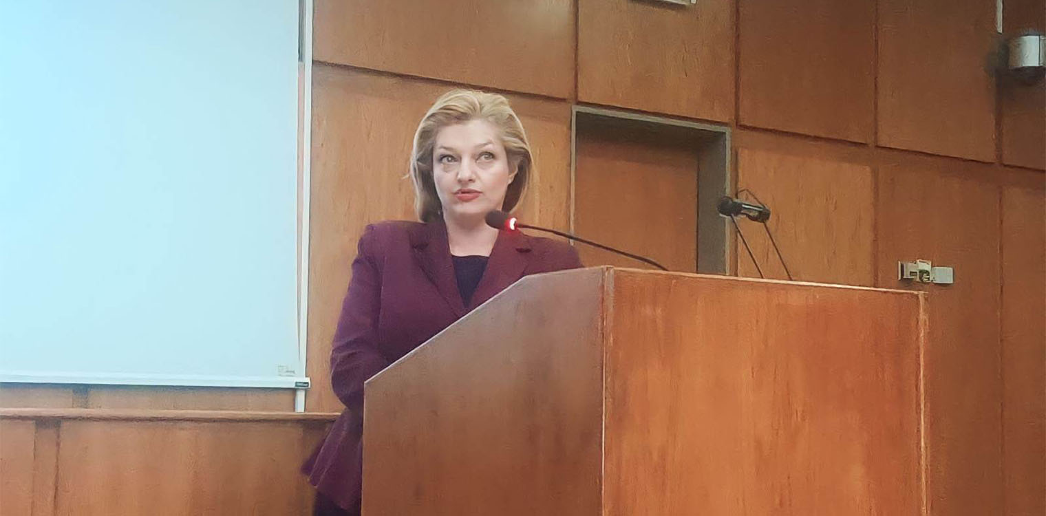 Αυγερινοπούλου: Η φροντίδα για την υγεία της γυναίκας σε πρώτο πλάνο