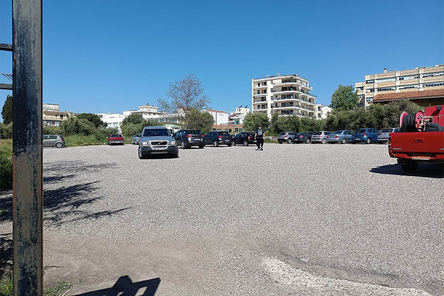 dimos parking pasxa 4
