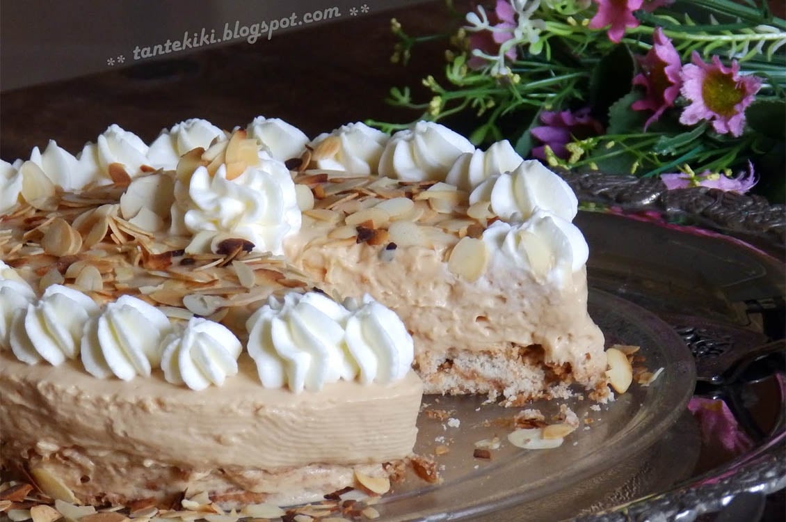 Cheesecake με καραμέλα &amp; αμύγδαλο