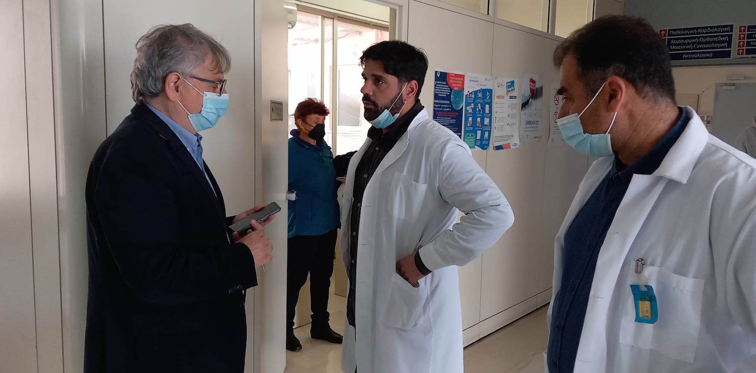 Επίσκεψη στο νοσοκομείο Αμαλιάδας για το Χ. Φωτόπουλο
