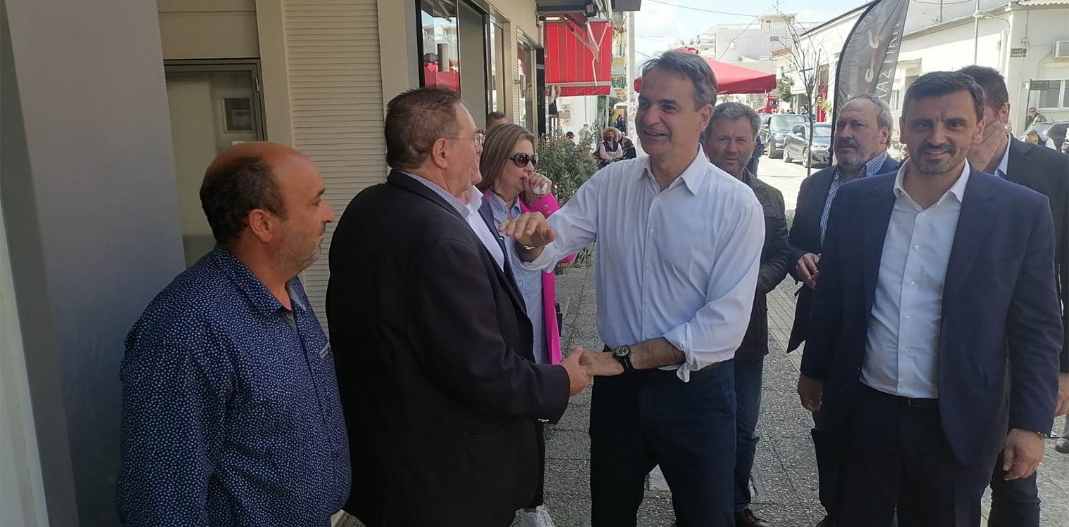 Δίπλα στον πρωθυπουργό βρέθηκε ο Ανδρέας Νικολακόπουλος κατά την περιοδεία του στο Νομό