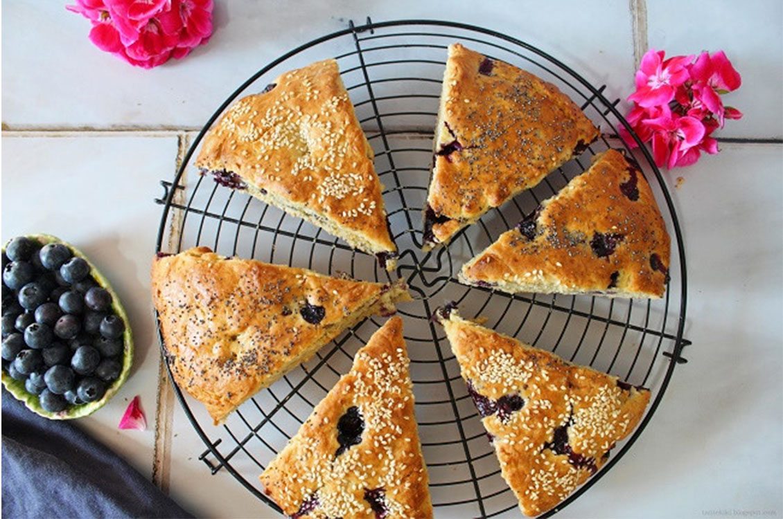 Vegan τυροψωμάκια με blueberries