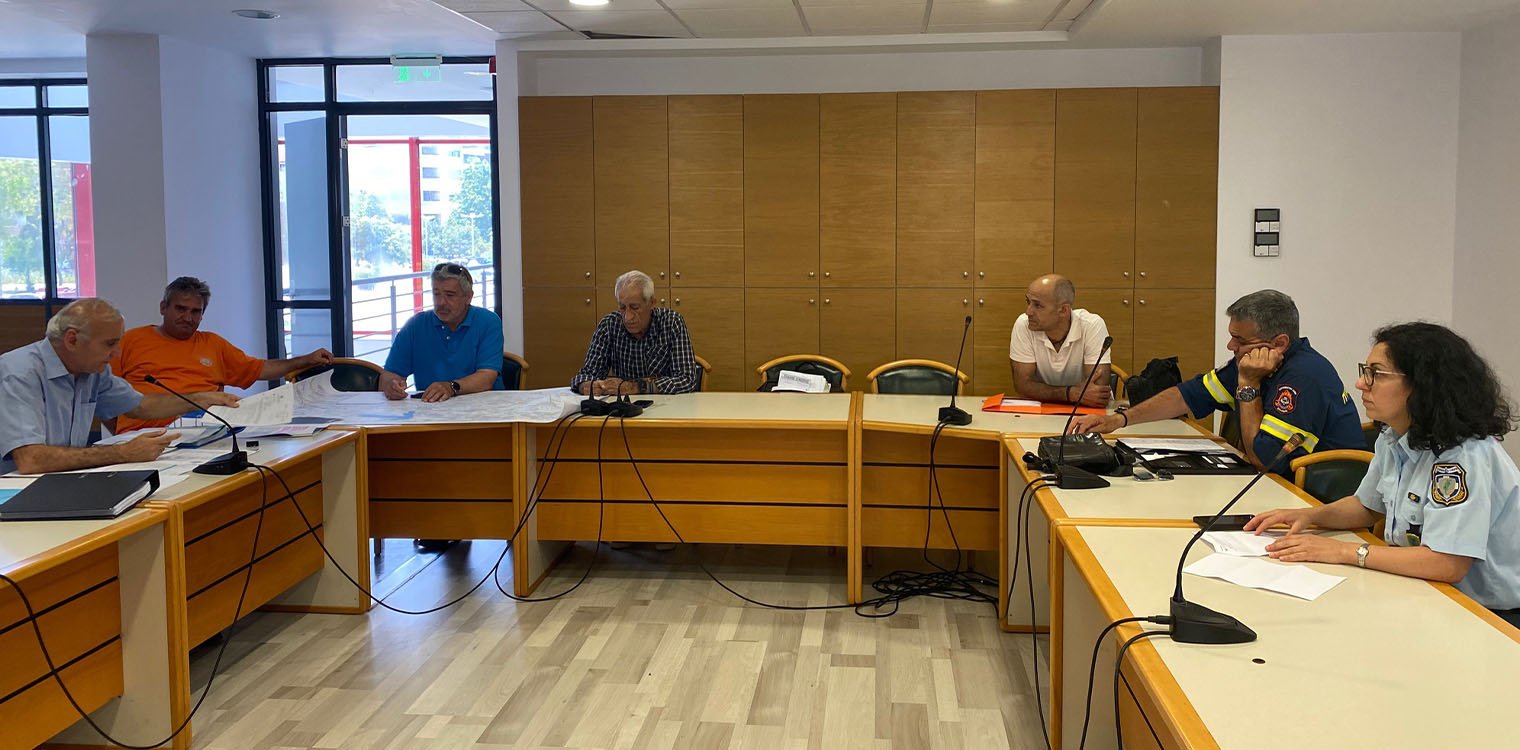 Συνεδρίασε η ομάδα εργασίας υπό την προεδρία του δήμαρχου Ήλιδας Γιάννη Λυμπέρη