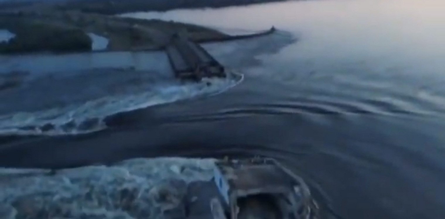 Φράγμα Καχόβκα: Εντοπίστηκαν σημάδια έκρηξης - Νέο βίντεο drone δείχνει το μέγεθος της καταστροφής