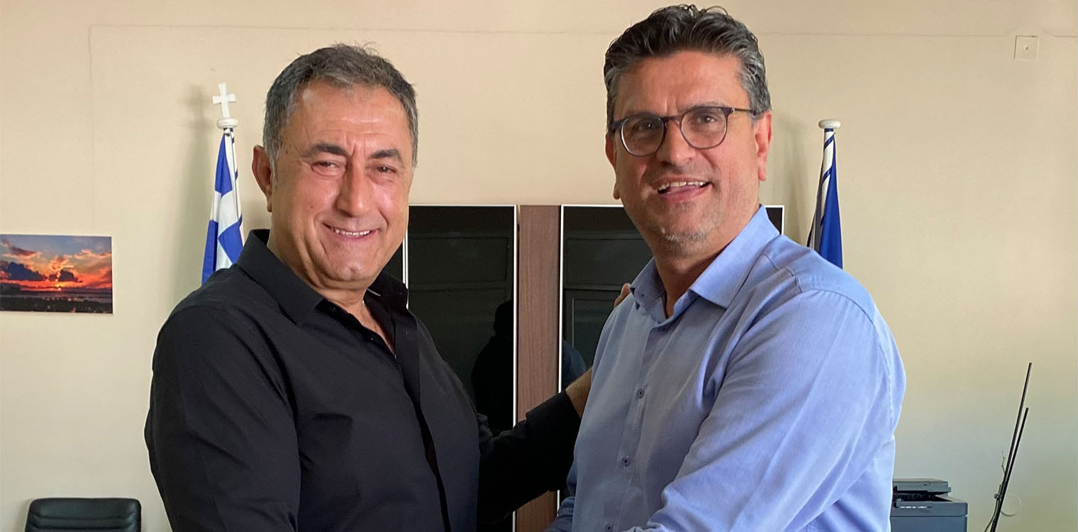 Ο Χρήστος Καρνάτσος στο πλευρό του Γιάννη Λέντζα - Υποψήφιος με τη «Νέα Πορεία»