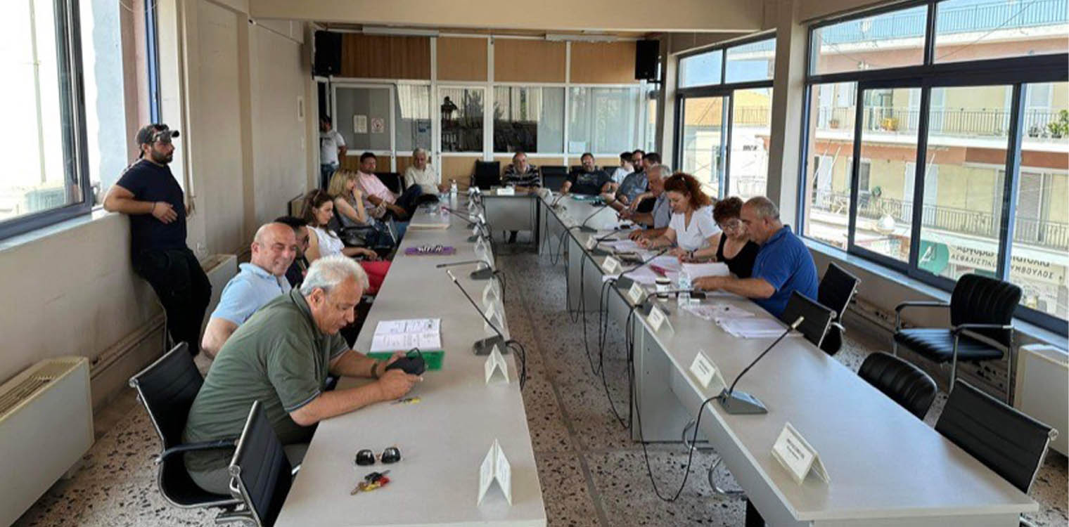 Δημοπρατήθηκαν οι τρεις από τις επτά καντίνες του Δήμου Ανδραβίδας-Κυλλήνης
