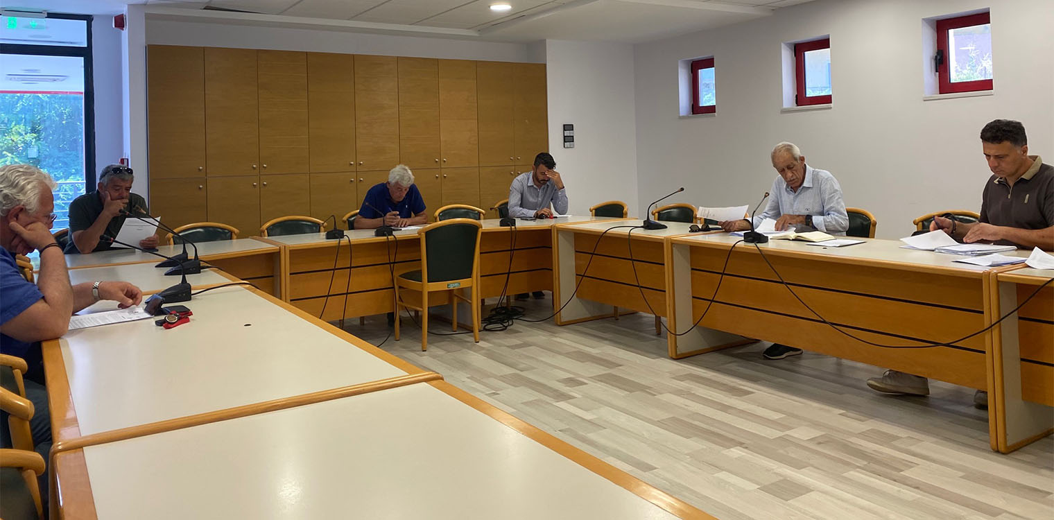 Ενίσχυση του Νοσοκομείου Αμαλιάδας και επισκευές σχολείων ενέκρινε η οικονομική επιτροπή του Δήμου Ήλιδας
