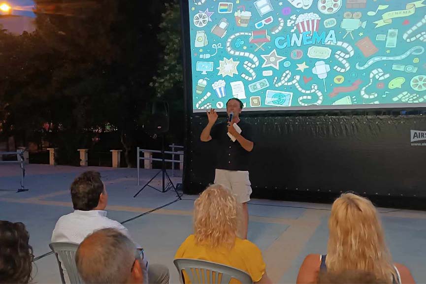 xaralampidis mavra kost stathmos 4