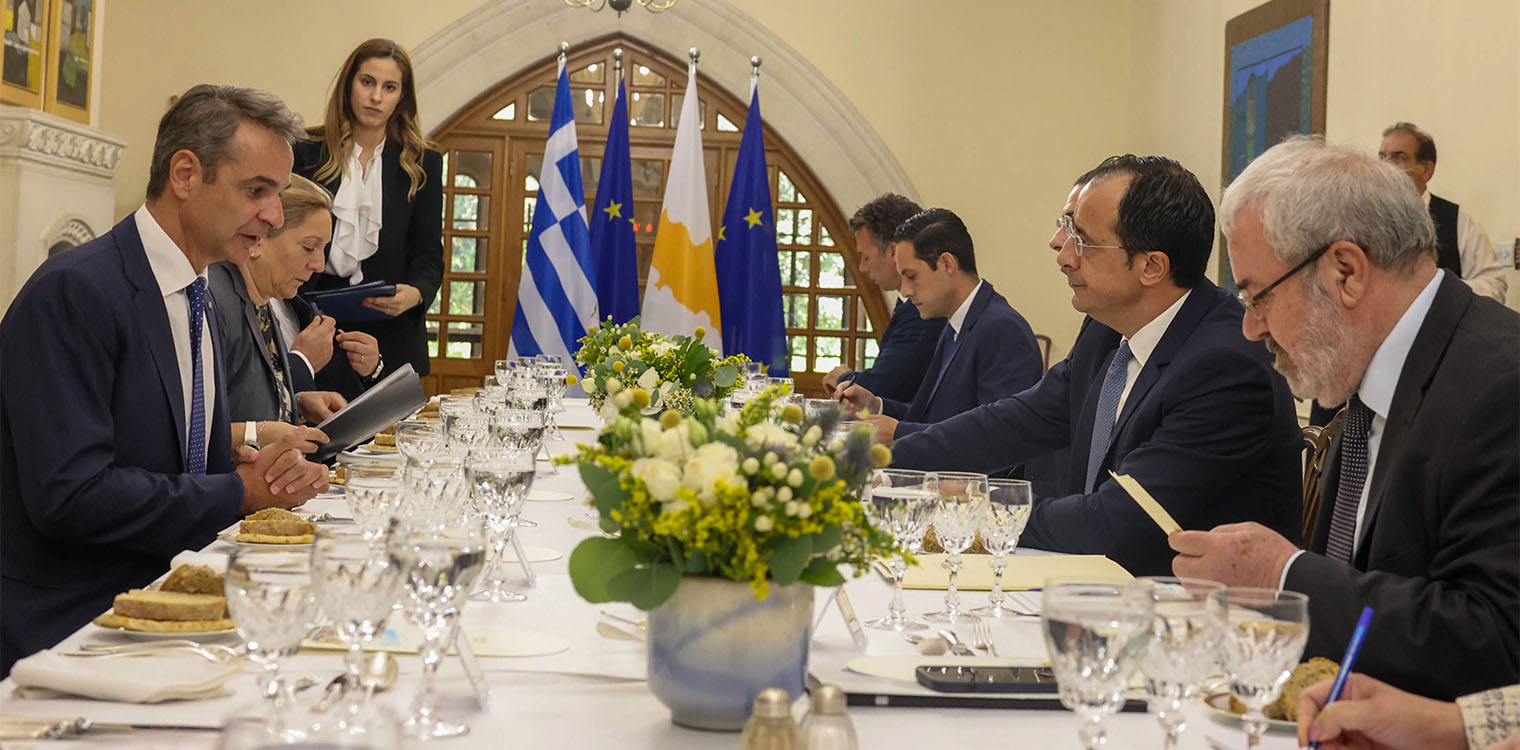 Μητσοτάκης: Συνεχίζουμε σε απόλυτο συντονισμό για το Κυπριακό – Χριστοδουλίδης: Η Κύπρος αναλαμβάνει το κόστος αναδάσωσης της Ρόδου