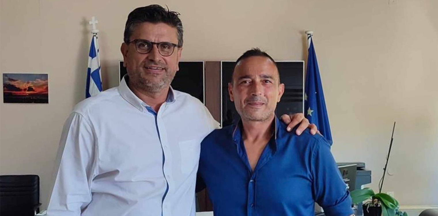 Ο Γιώργος Κράγκαρης στο πλευρό του Γιάννη Λέντζα