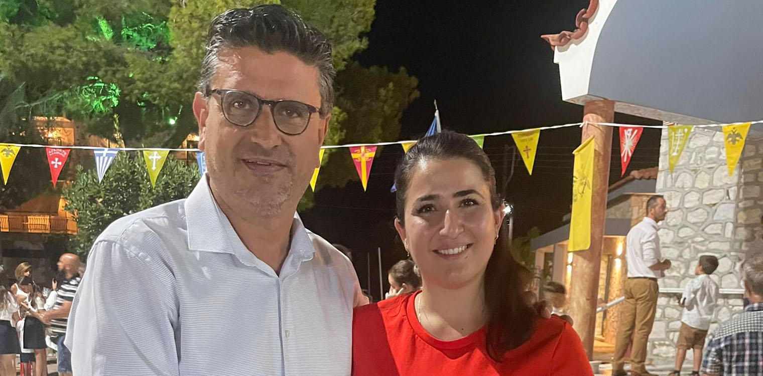 Η Μαρίνα-Παρασκευή Μεσμπούρη στο πλευρό του Γιάννη Λέντζα - Υποψήφια στο Τοπικό Συμβούλιο της Κοινότητας Νέας Μανολάδας με τη «Νέα Πορεία»