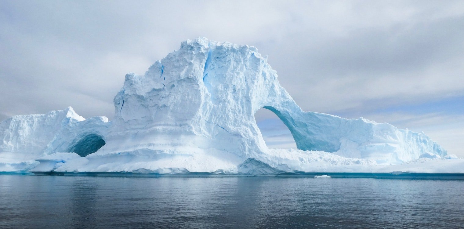 Λιώσιμο πάγων στην Ανταρκτική: Το 2023 χάθηκε έκταση διπλάσια της Γαλλίας