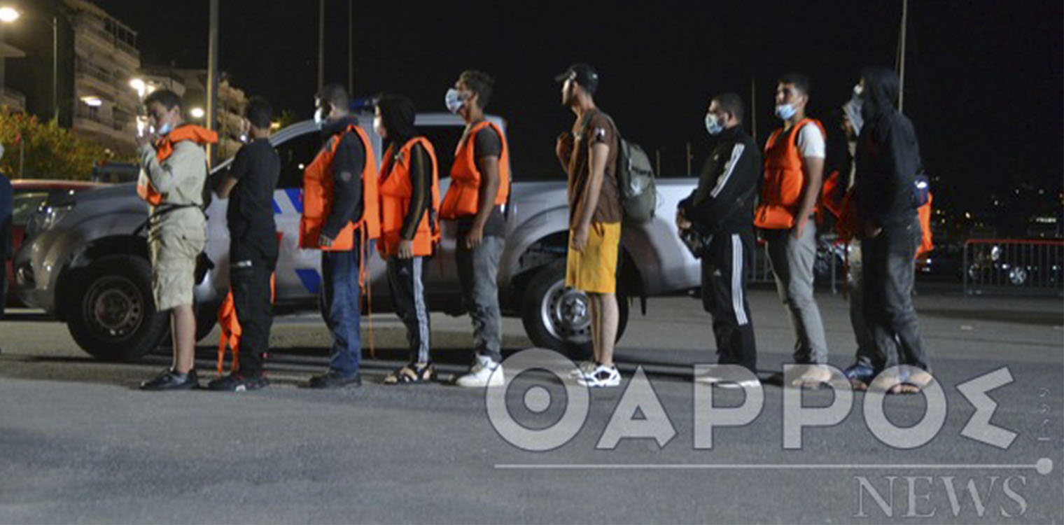 Μετανάστες διασώθηκαν και μεταφέρθηκαν στην Καλαμάτα