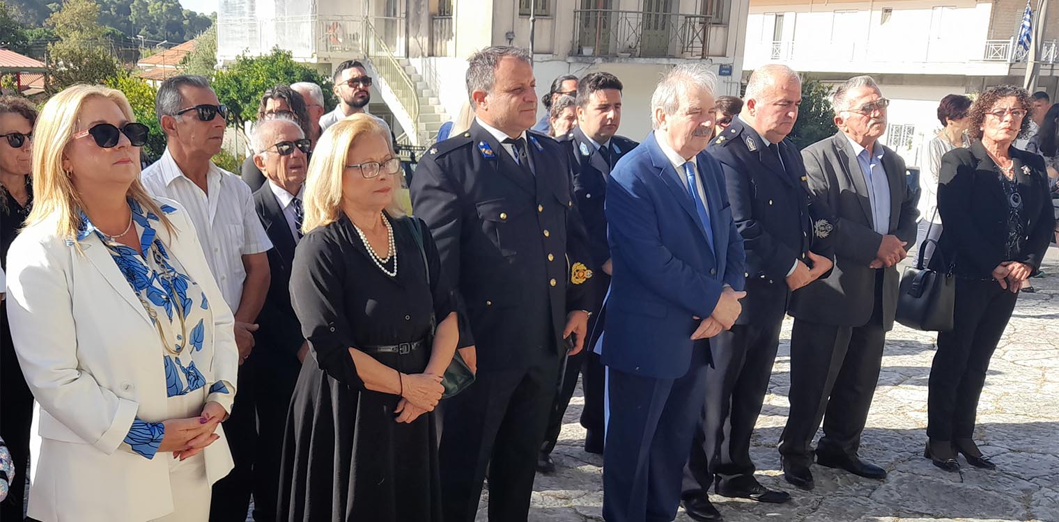 Με κατάθεση στεφάνων ξεκίνησαν οι επετειακές εκδηλώσεις την παραμονή της 28ης Οκτωβρίου: Τιμή στους ήρωες του «ΟΧΙ» στο Δήμο Ανδρίτσαινας-Κρεστένων