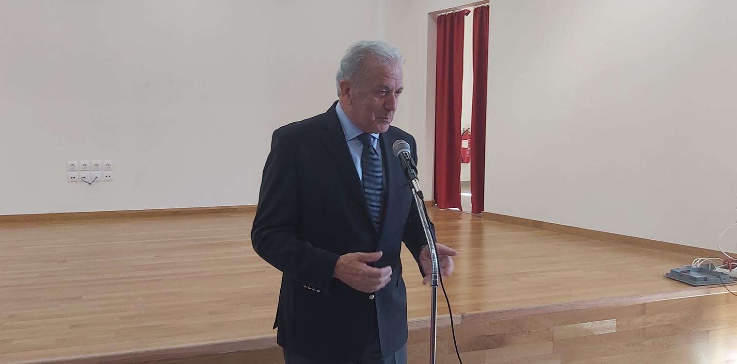 Επαφές Δ. Αβραμόπουλου με φορείς και πολίτες της Ηλείας