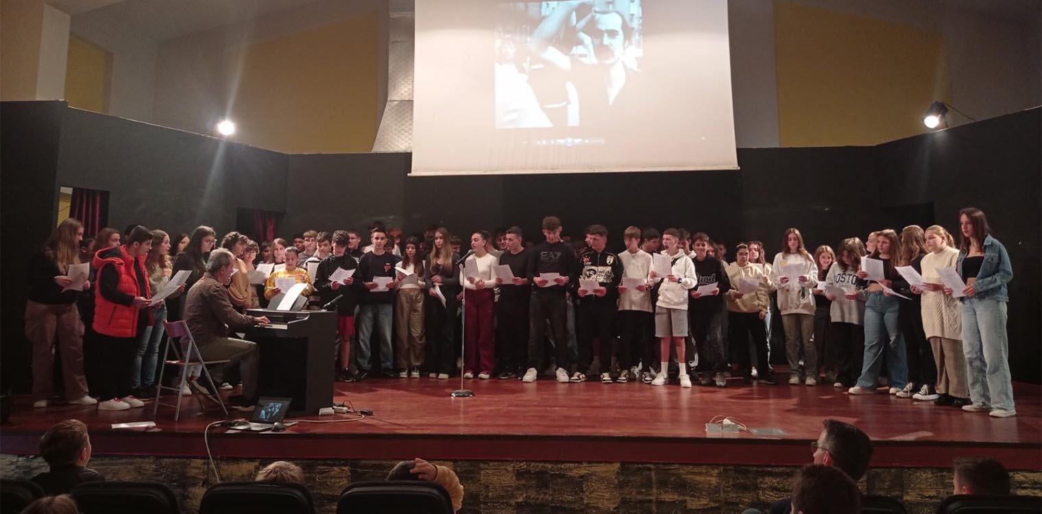 Ο εορτασμός της επετείου του Πολυτεχνείου στο 1ο Γυμνάσιο Πύργου