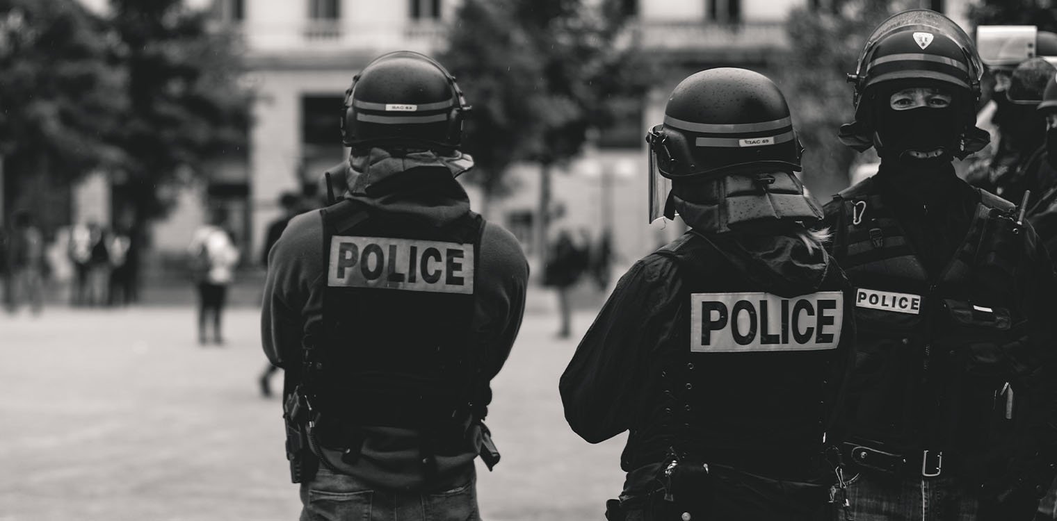 Γαλλία: Ένας άνδρας σκοτώθηκε στο κρεβάτι του από αδέσποτη σφαίρα - Θύμα του πολέμου μεταξύ εμπόρων ναρκωτικών