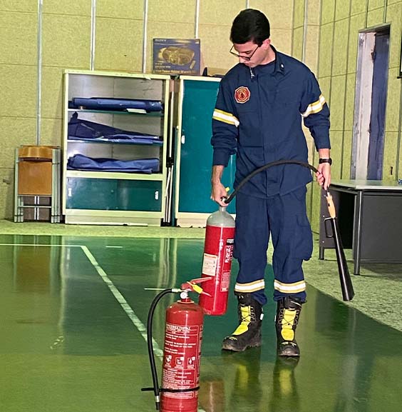 2o gimnasio purosv enimerosi 3