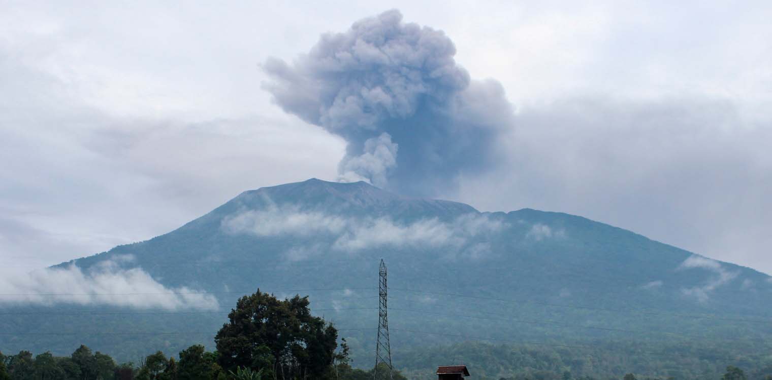 Ινδονησία: Στους 22 οι νεκροί από την έκρηξη του ηφαιστείου Μαράπι