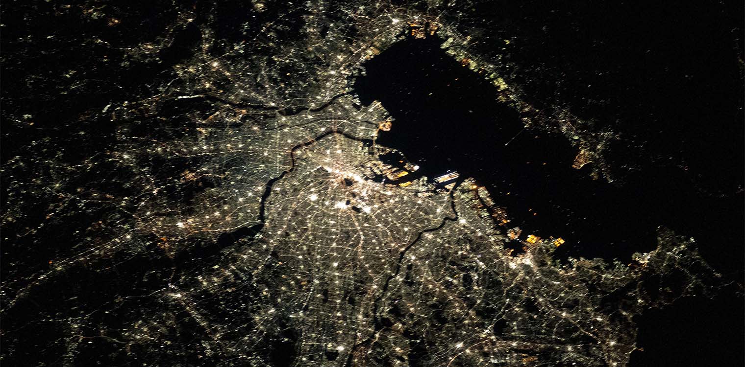 NASA: Πώς φάνηκε η λάμψη της αλλαγής του χρόνου από το Διάστημα