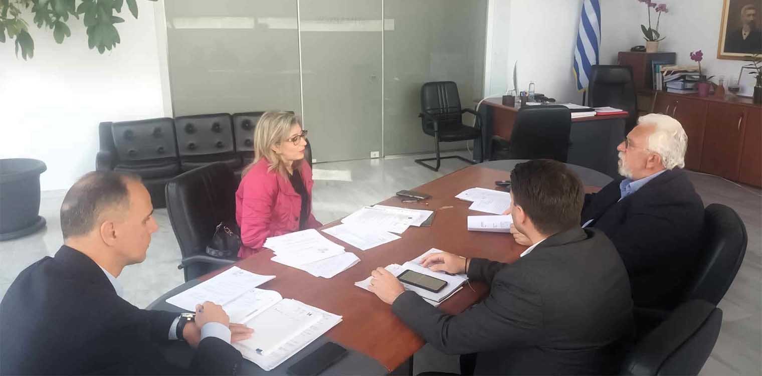 Η πρώτη συνάντηση του Δημάρχου Ήλιδας με τη διοικήτρια του Νοσοκομείου Αμαλιάδας για ζητήματα της νοσηλευτικής μονάδας